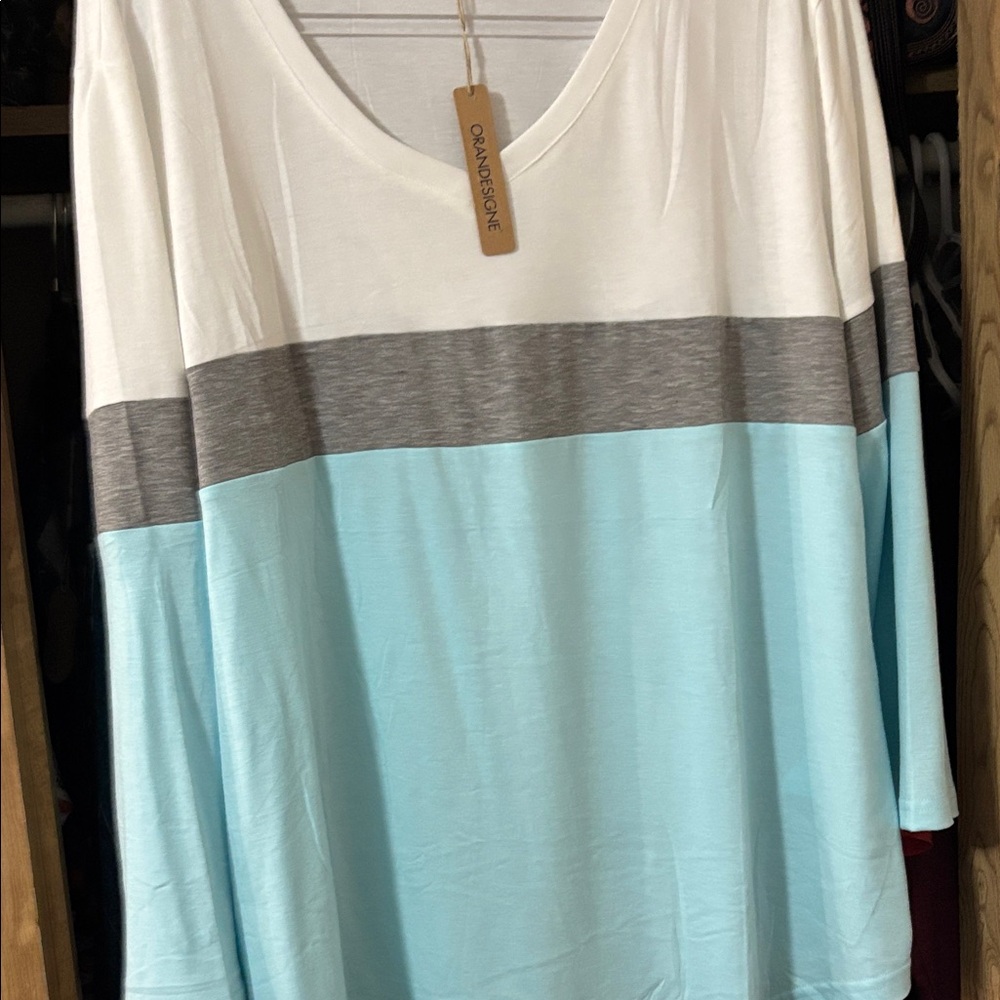 Women's Long Sleeve Color Block Top - White, Gray, and Blue